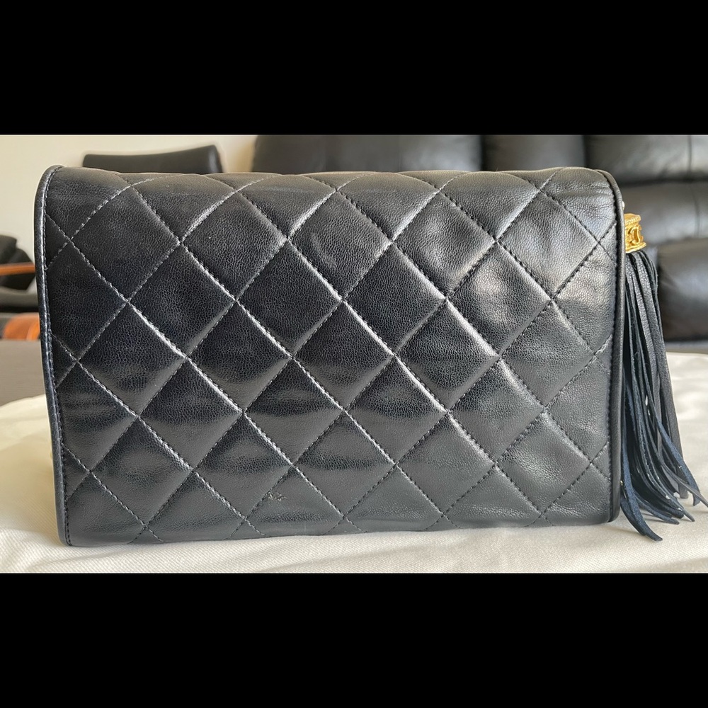 Chanel Quilted Lambskin  Chain Shoulder Bag